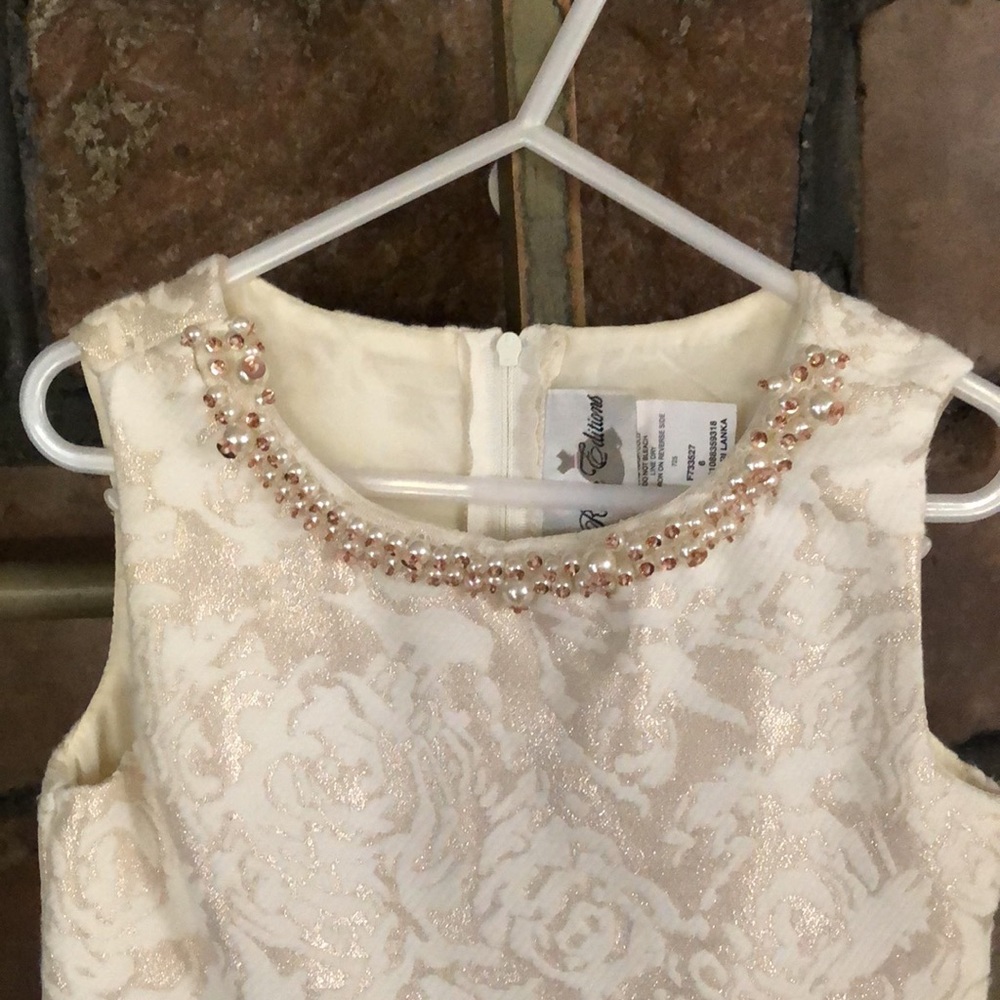 Girls Rare Edition dress Sz. 6. Creme/Gold. Amazing!!  Thick material. EASTER